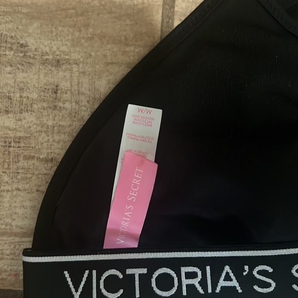 Victoria’s Secret black bikini - Picture 4 of 5